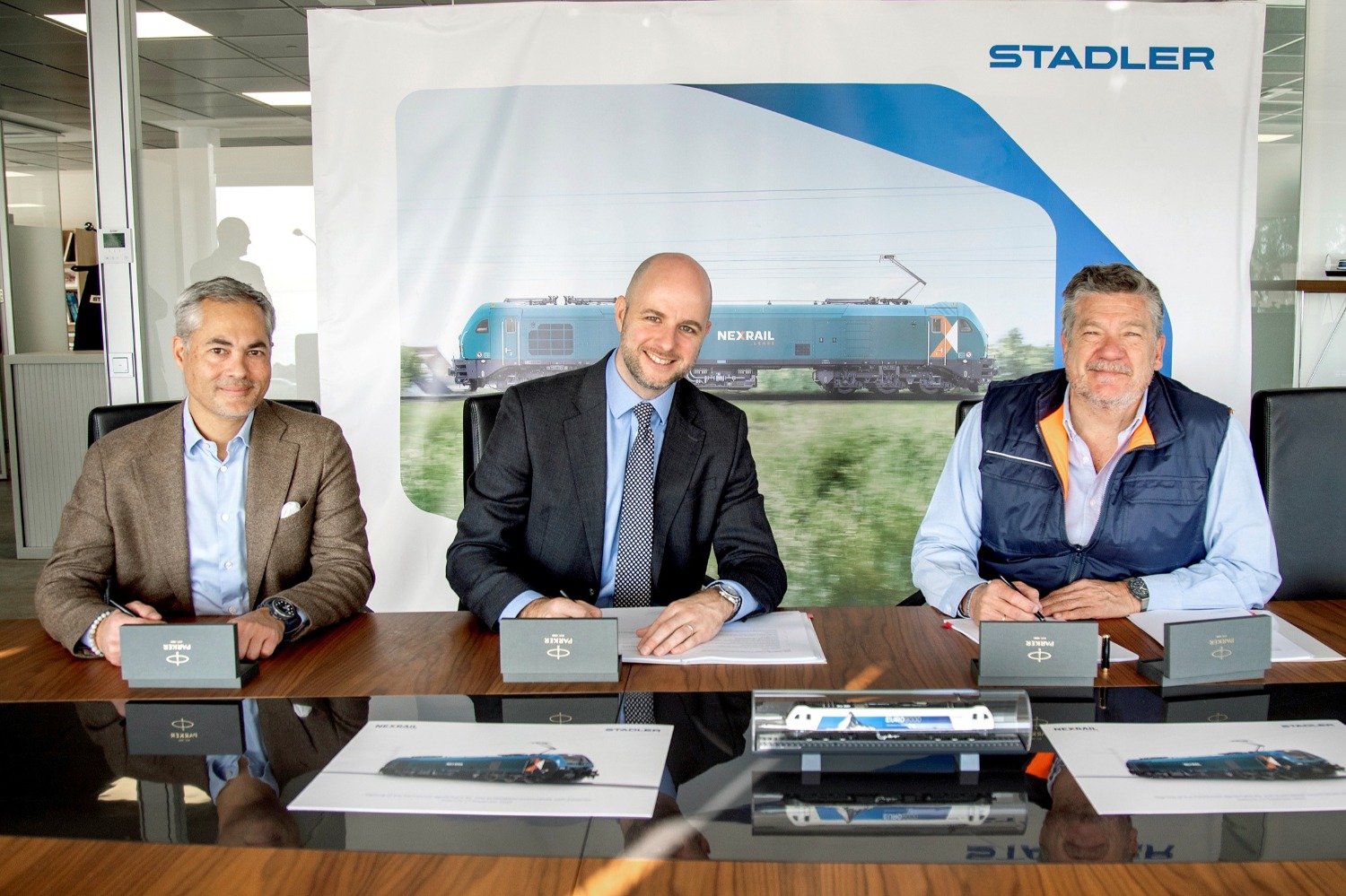 NEXRAIL selects Stadler’s EURO9000 Panto-Battery Hybrid Locomotives to move rail freight to zero-emission